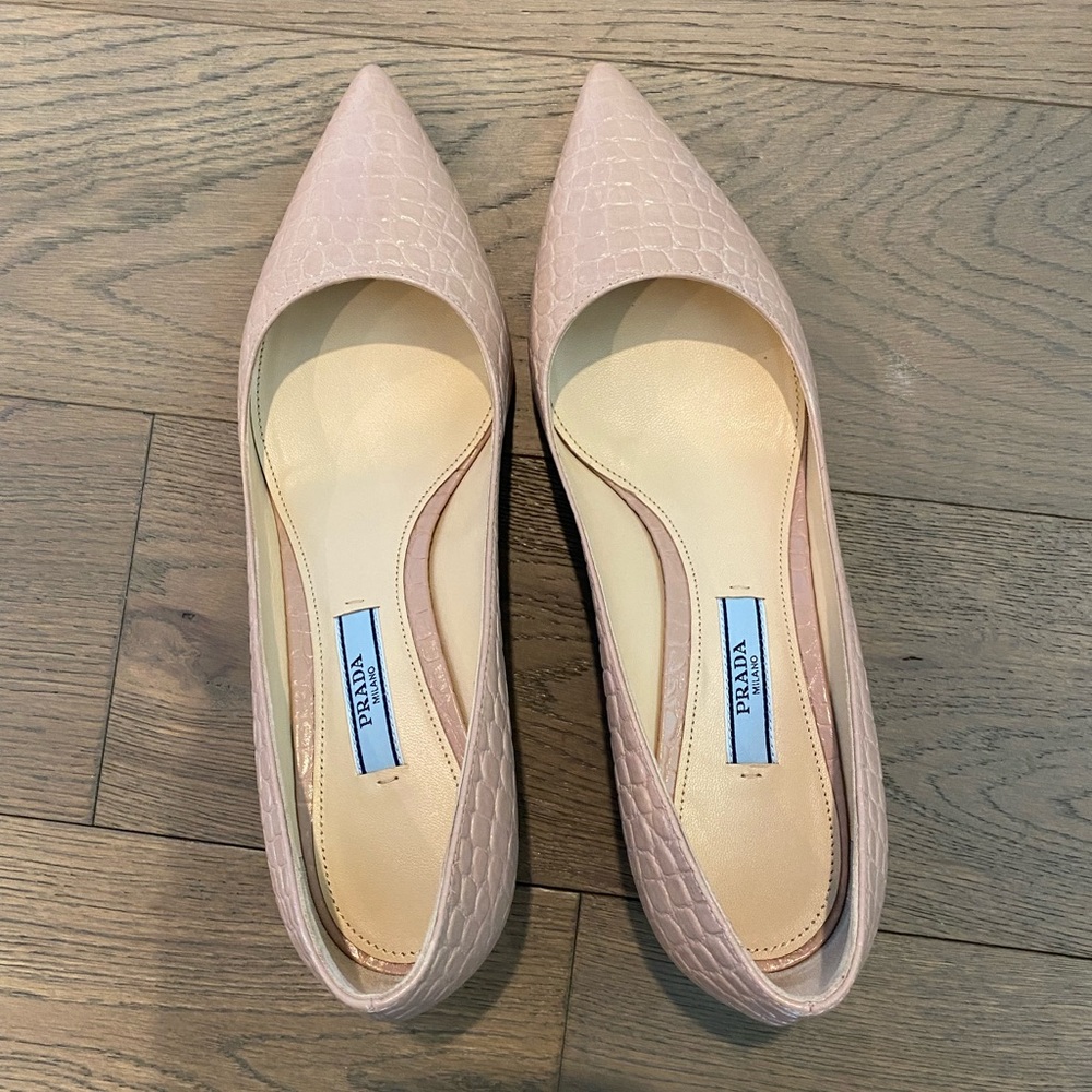 Prada Beige Pumps